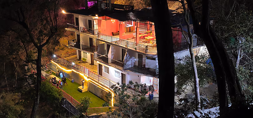 Breathtaking misty Himalayan valley views from Cloud Forest Hotel